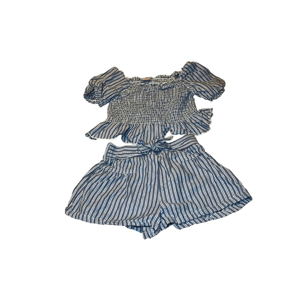 Wonder Nation Girls 4T Blue White Striped Smocked Top and Shorts 2 Piece Set